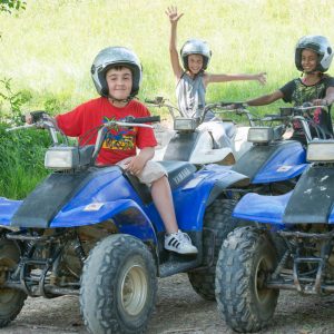 cours quad groupe enfants Auch Toulouse Gers occitanie